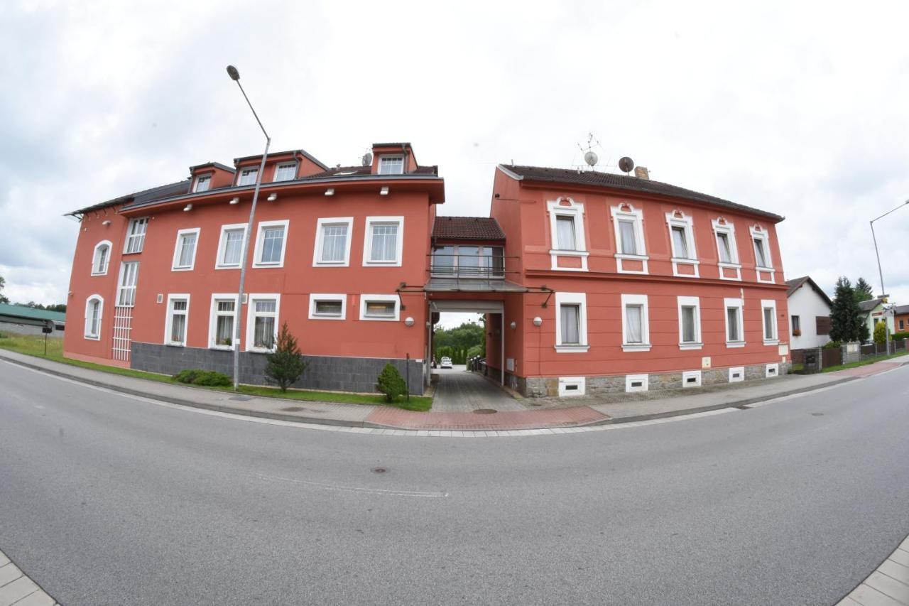 Casino Admiral Velenice - Gmuend Maison d'hôtes Ceske Velenice